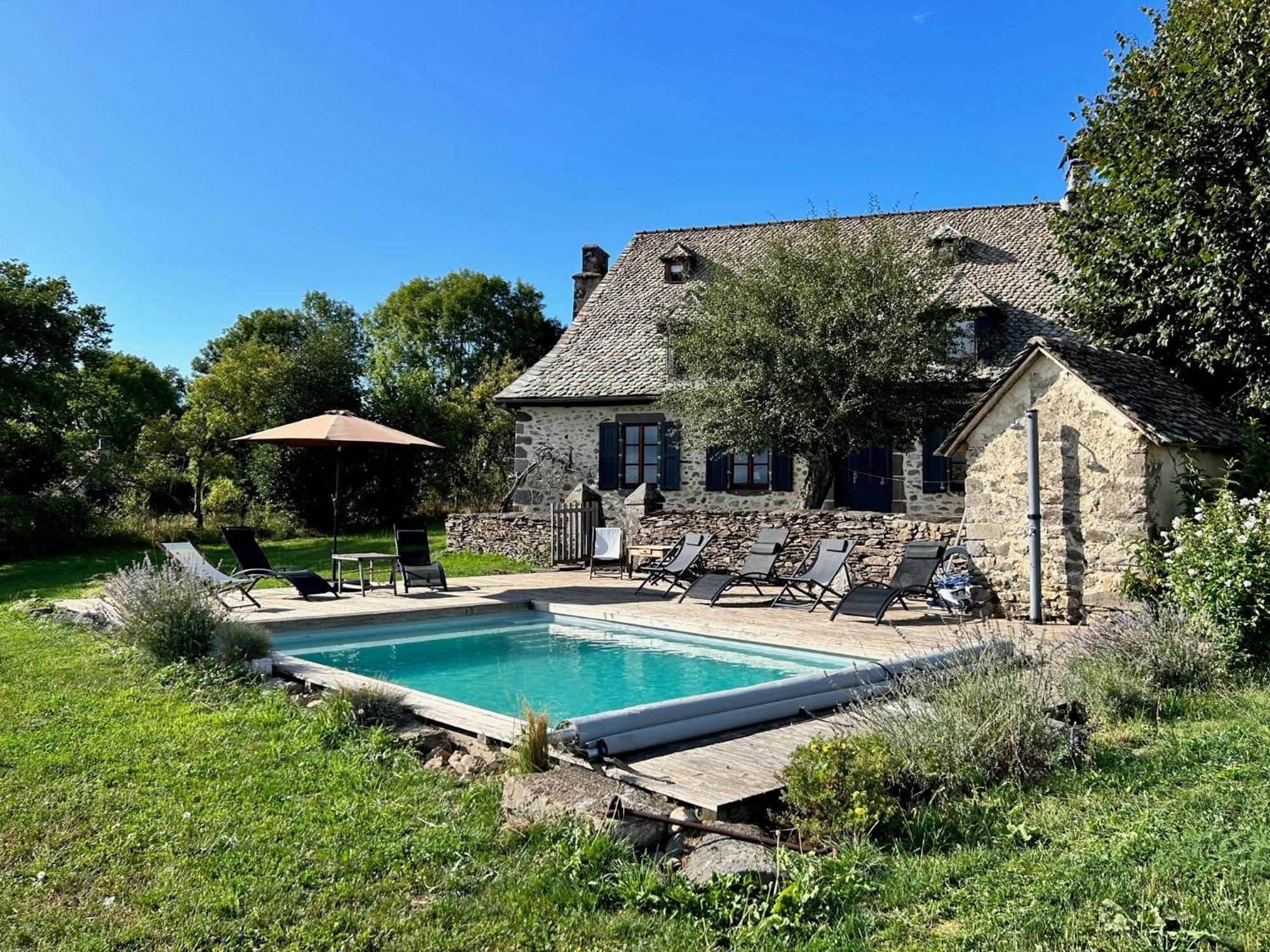 Maison Typique Auvergnate, Piscine Et Four A Pain Saint-Christophe-Les-Gorges Exterior foto